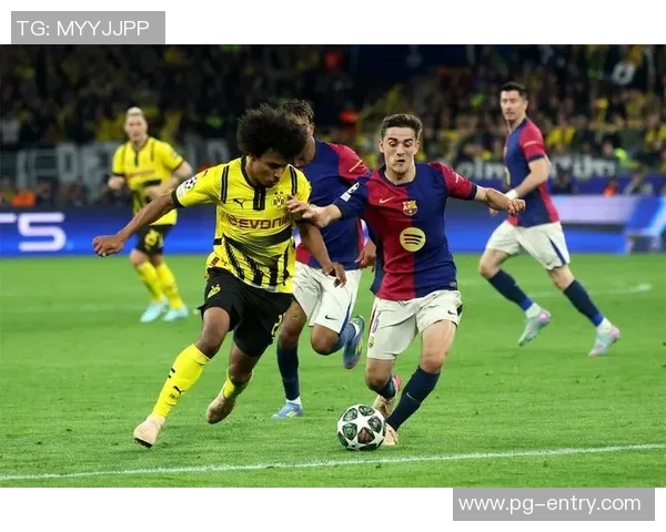 欧冠经典对决利物浦逆转巴萨乌龙球成关键战术分析与精彩瞬间回顾