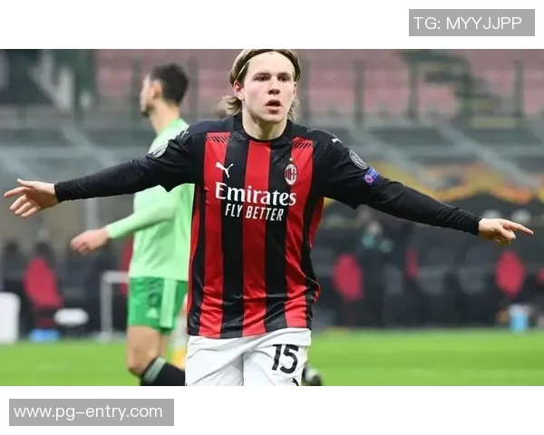 足总杯惊心动魄AC米兰点球大战逆转巴萨全场沸腾